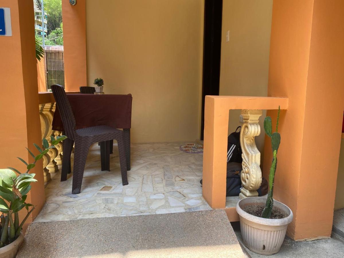 Papa Freds Beach Resort Puerto Galera Ngoại thất bức ảnh