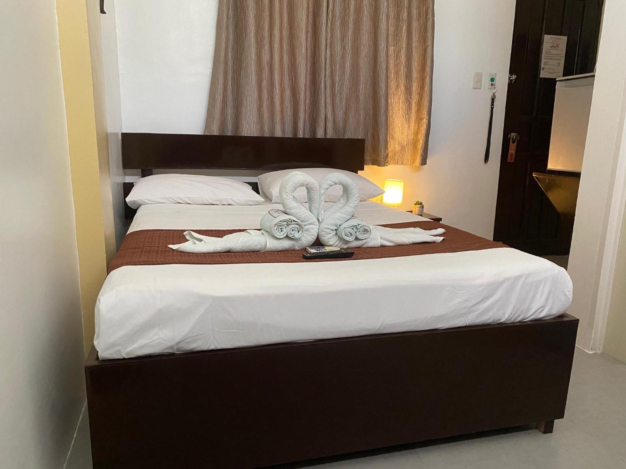Papa Freds Beach Resort Puerto Galera Ngoại thất bức ảnh