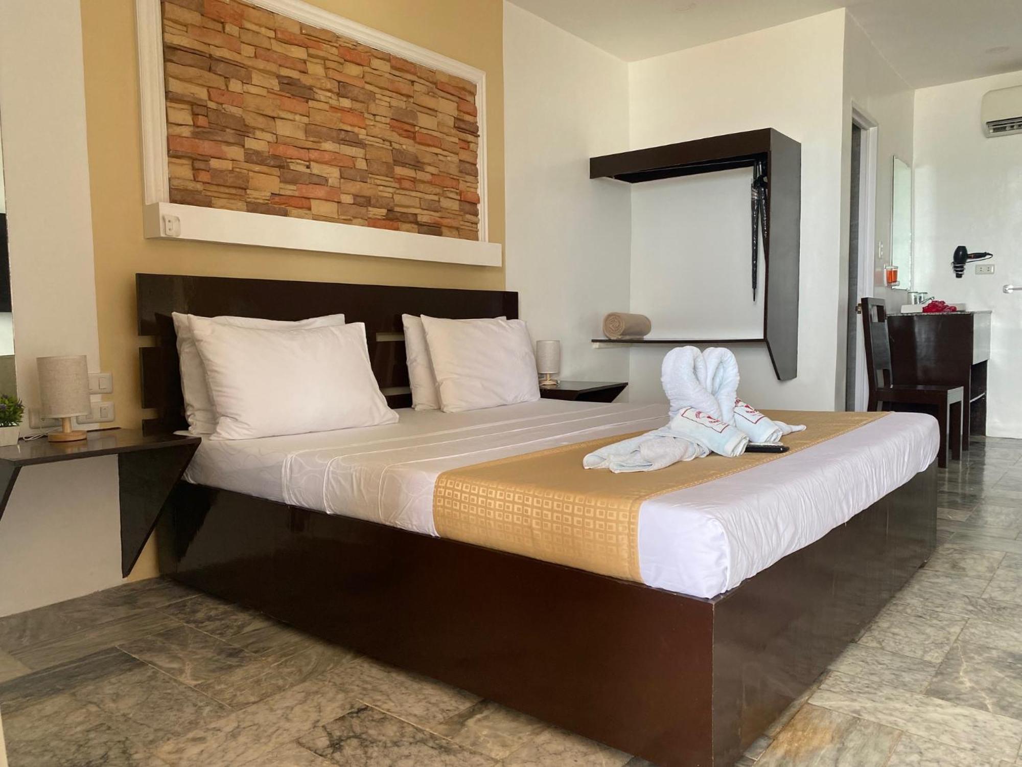 Papa Freds Beach Resort Puerto Galera Ngoại thất bức ảnh